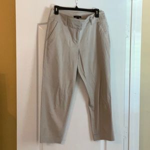 Ann Taylor beige capris